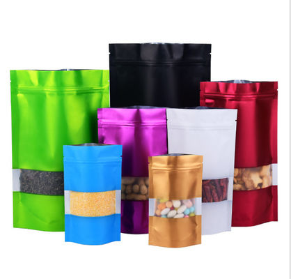 Gli alti sacchetti del di alluminio della barriera 18*26cm stanno sul sacchetto stampato di plastica con la finestra