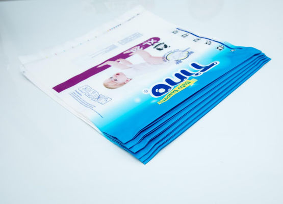 L'abitudine del tovagliolo sanitario del pannolino del LDPE ha stampato i sacchetti di plastica che imballano l'iso con la maniglia della toppa